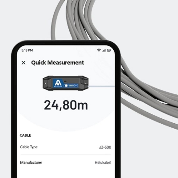 The Aufmaster measuring device is pictured attached to a coiled grey cable. In front of both is a visual of the Aufaster app.